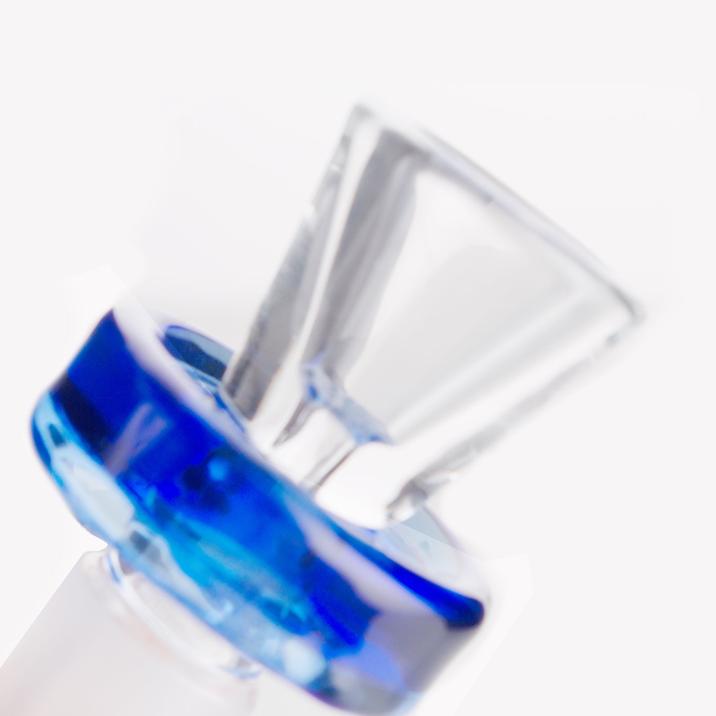 Glass Bowl Piece PT4995